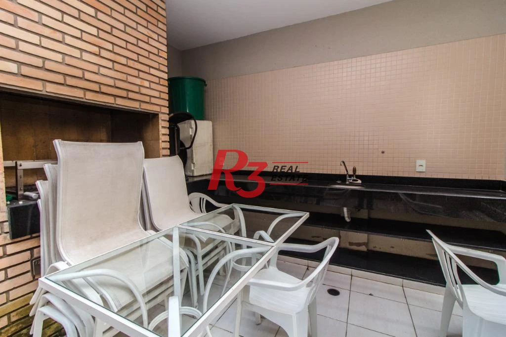Apartamento com 2 dormitórios à venda, 63 m² por R$ 669.000,00 - Campo Grande - Santos/SP