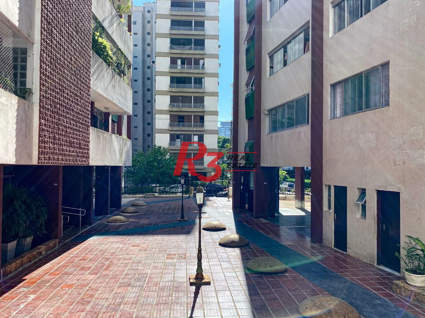 Apartamento com 3 dormitórios para alugar, 161 m² por R$ 6.000,00/mês - Gonzaga - Santos/SP