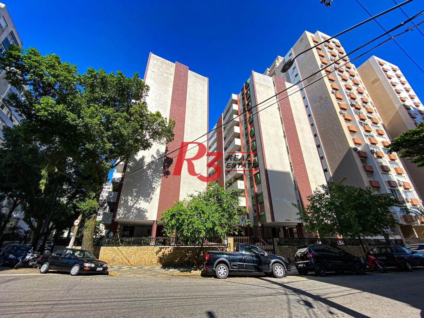 Apartamento com 3 dormitórios para alugar, 161 m² por R$ 6.000,00/mês - Gonzaga - Santos/SP