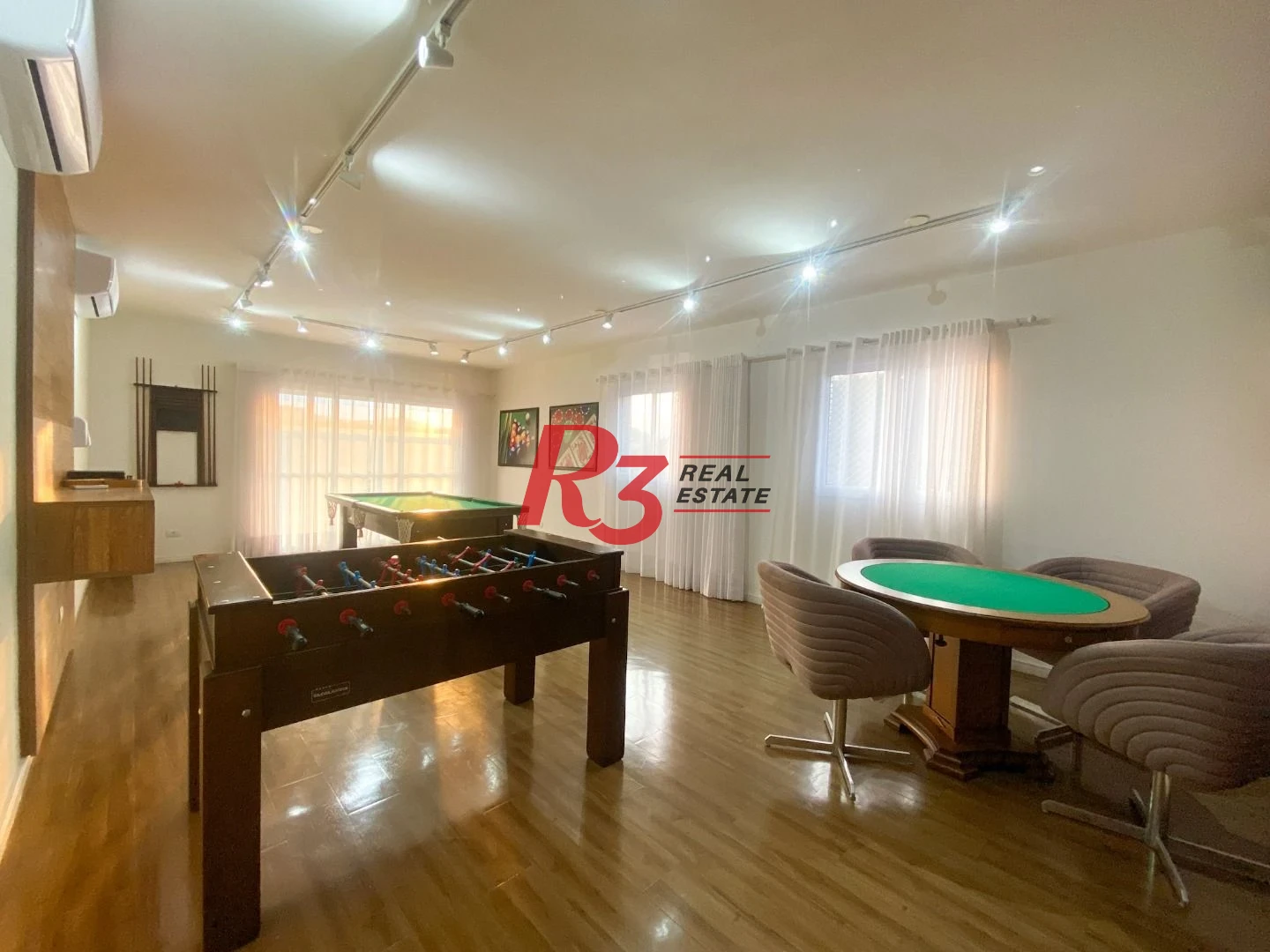 Apartamento com 2 dormitórios para alugar, 59 m² por R$ 4.400,00/mês - Vila Matias - Santos/SP