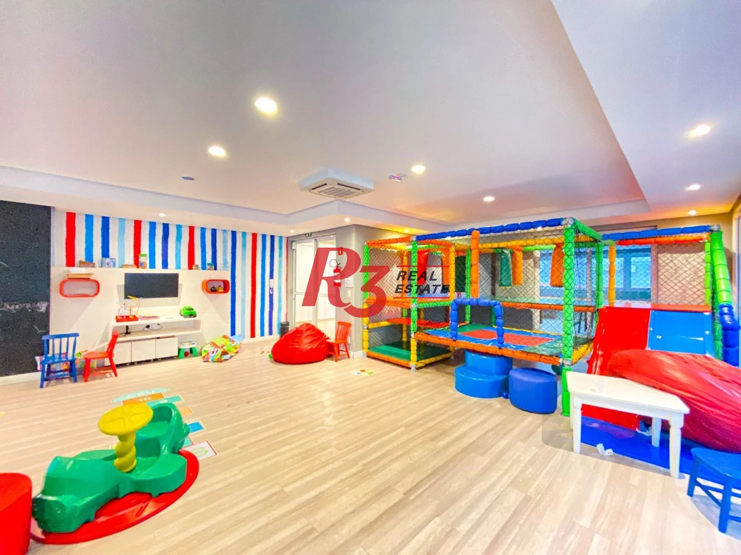 Apartamento à venda, 171 m² por R$ 2.980.000,00 - Embaré - Santos/SP