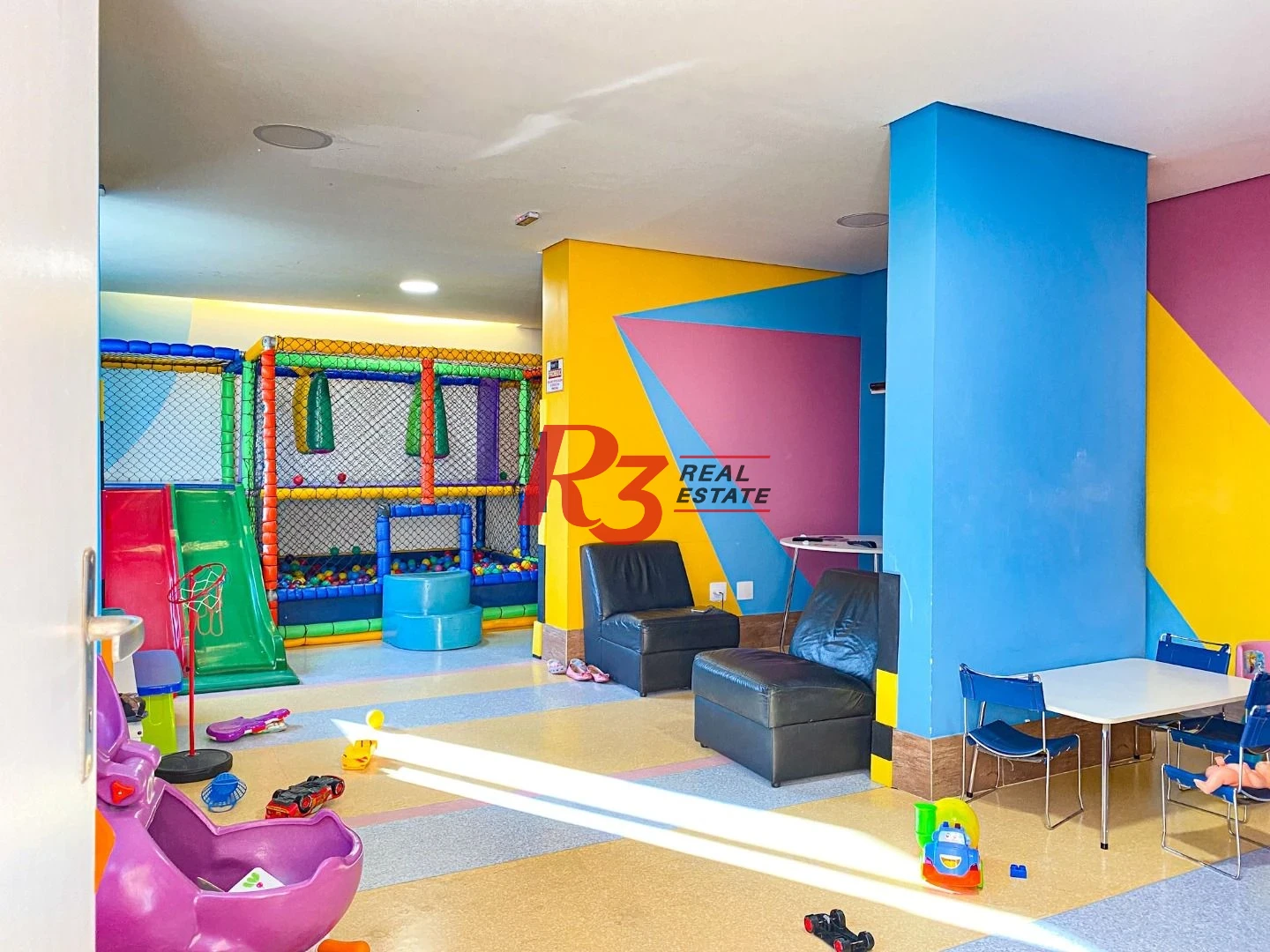 Apartamento à venda, 68 m² por R$ 689.000,00 - Gonzaga - Santos/SP