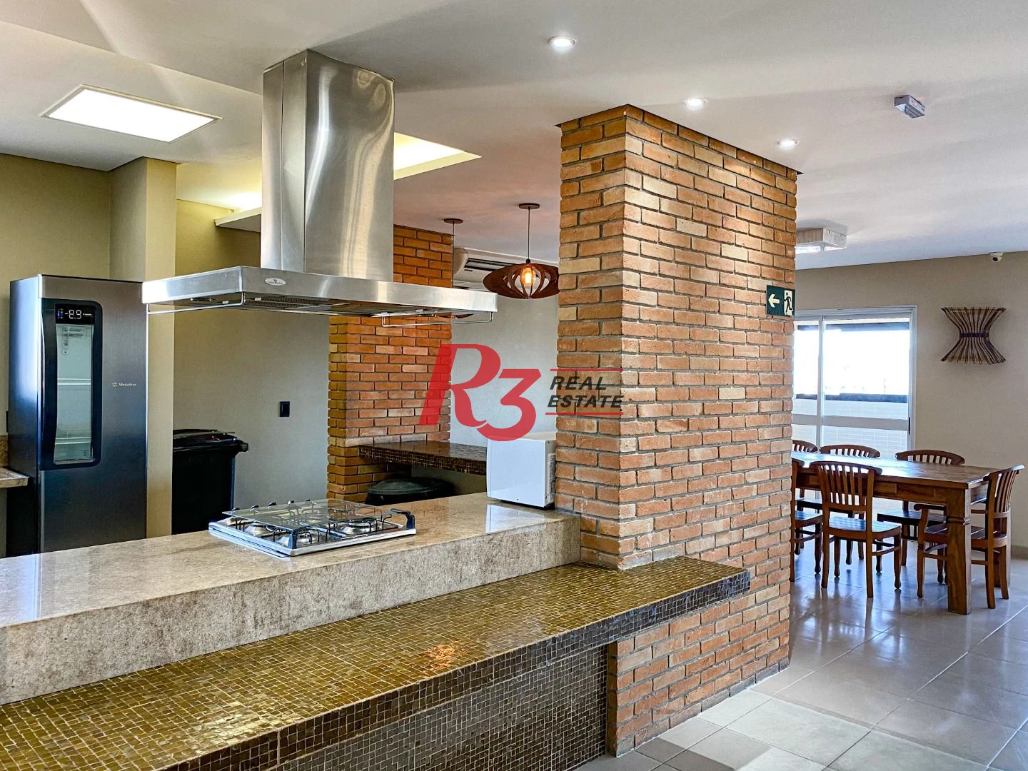 Apartamento à venda, 68 m² por R$ 689.000,00 - Gonzaga - Santos/SP