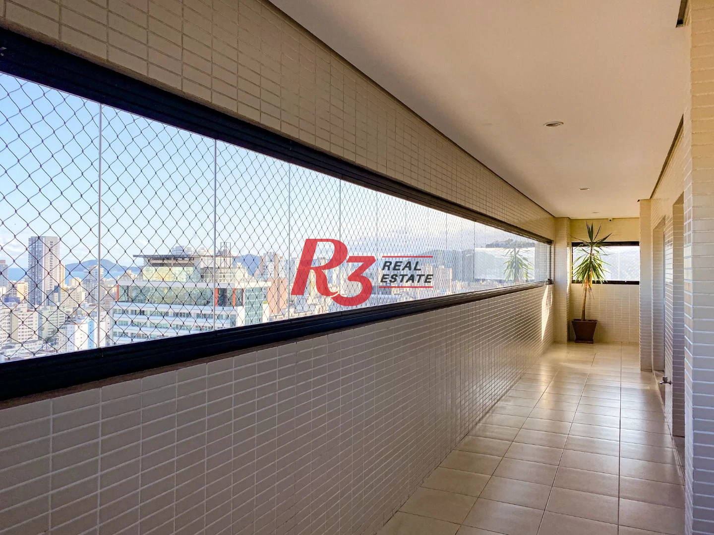 Apartamento à venda, 68 m² por R$ 689.000,00 - Gonzaga - Santos/SP