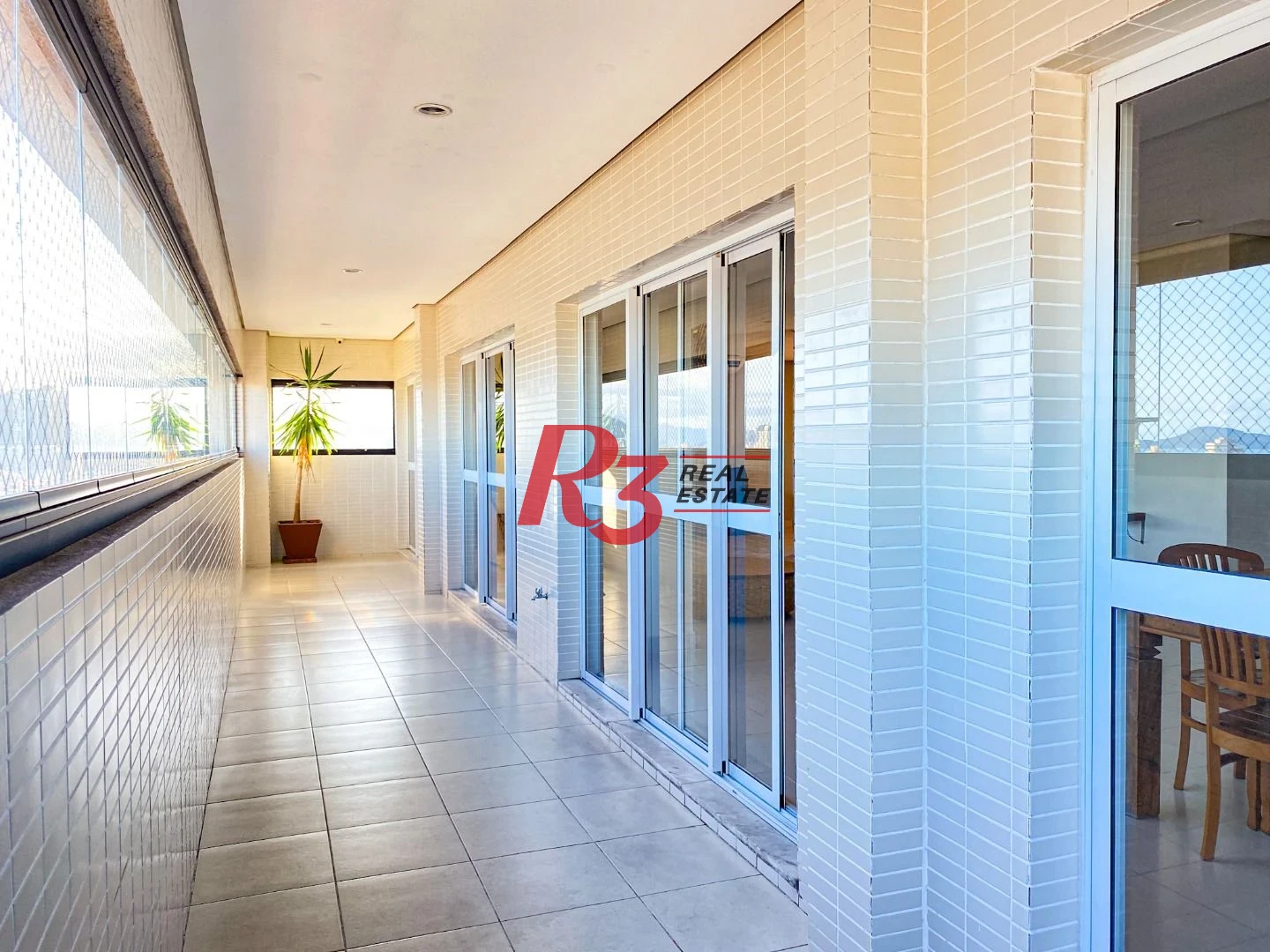 Apartamento à venda, 68 m² por R$ 689.000,00 - Gonzaga - Santos/SP