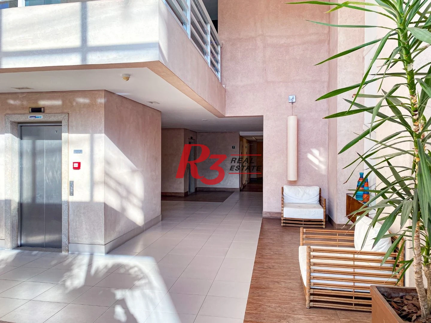 Apartamento à venda, 68 m² por R$ 689.000,00 - Gonzaga - Santos/SP