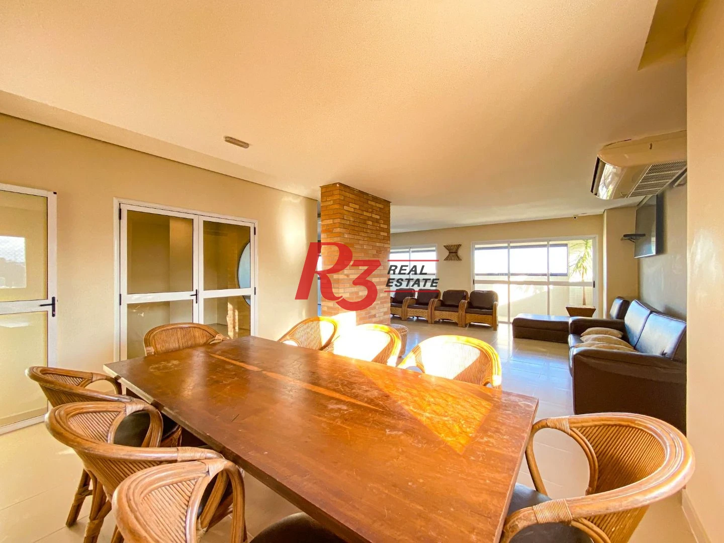 Apartamento à venda, 68 m² por R$ 689.000,00 - Gonzaga - Santos/SP