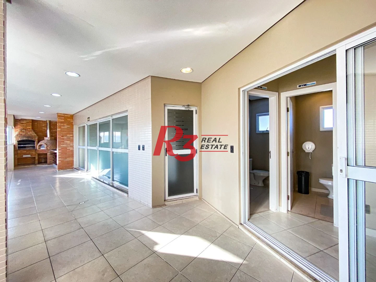 Apartamento à venda, 68 m² por R$ 689.000,00 - Gonzaga - Santos/SP
