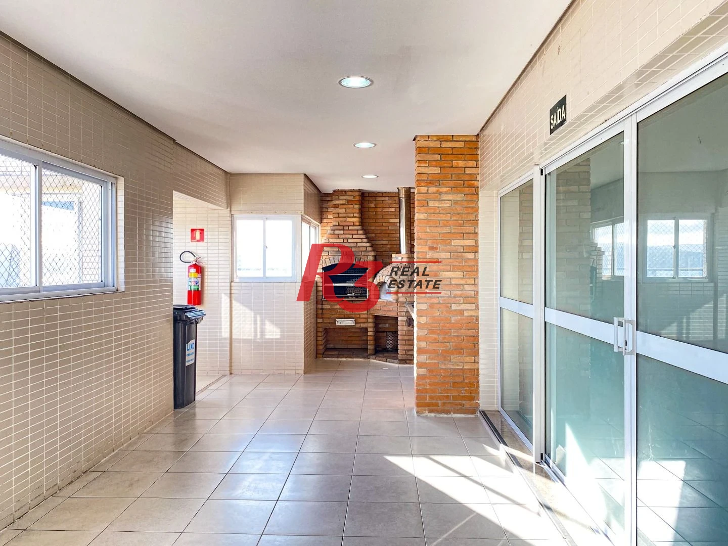 Apartamento à venda, 68 m² por R$ 689.000,00 - Gonzaga - Santos/SP