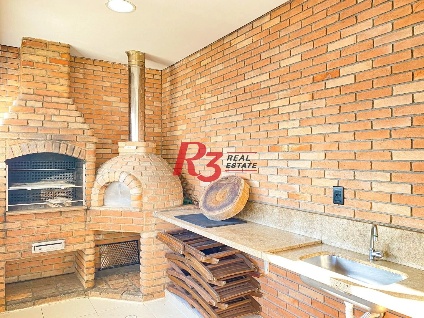 Apartamento à venda, 68 m² por R$ 689.000,00 - Gonzaga - Santos/SP