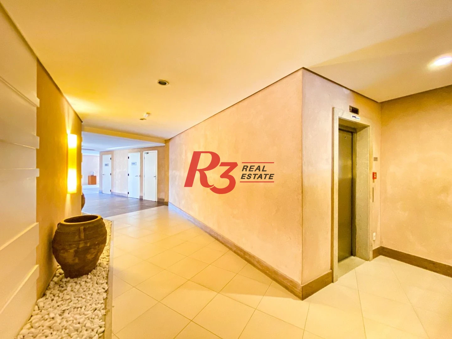 Apartamento à venda, 68 m² por R$ 689.000,00 - Gonzaga - Santos/SP
