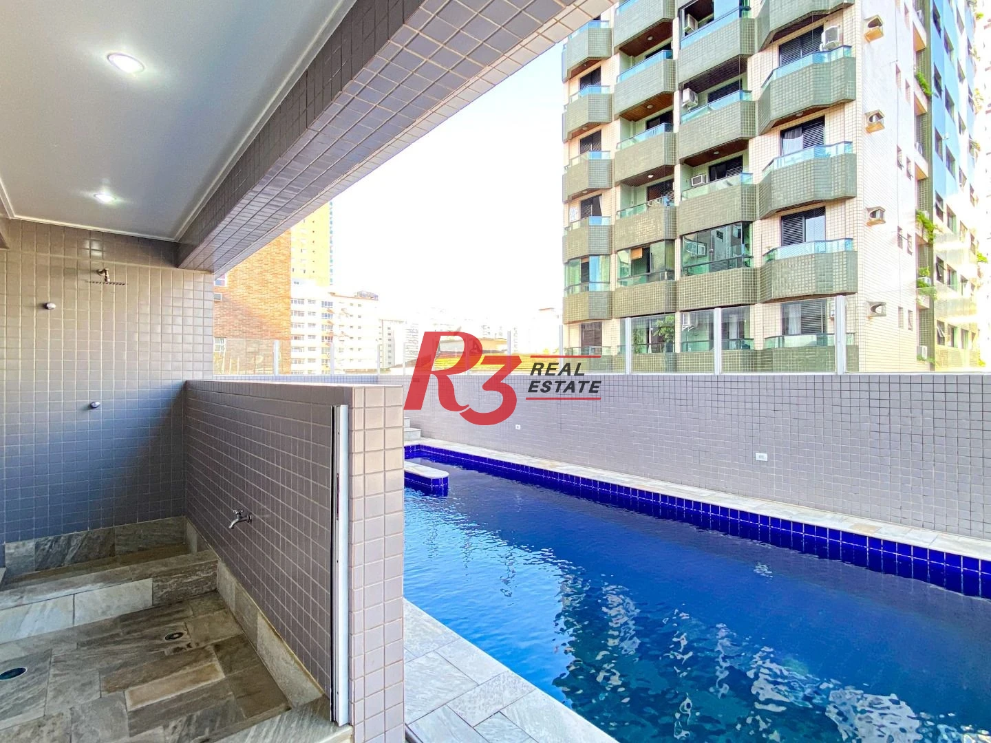 Apartamento com 2 dormitórios à venda, 82 m² por R$ 1.020.000,00 - Gonzaga - Santos/SP