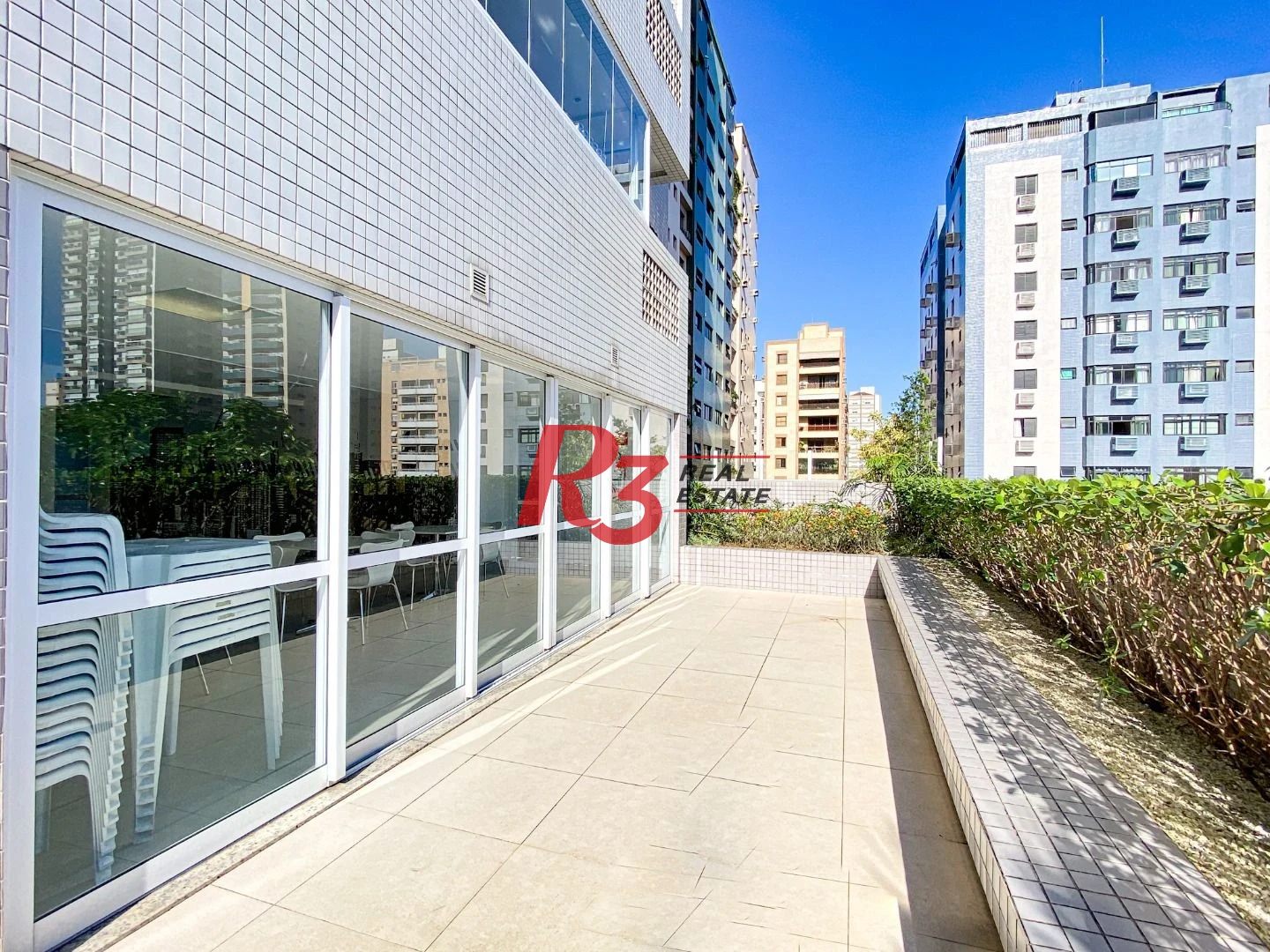 Apartamento com 2 dormitórios à venda, 82 m² por R$ 1.020.000,00 - Gonzaga - Santos/SP