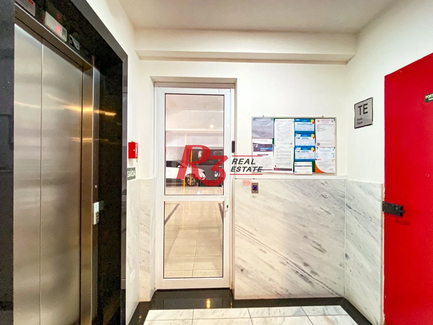 Apartamento com 2 dormitórios à venda, 82 m² por R$ 1.020.000,00 - Gonzaga - Santos/SP