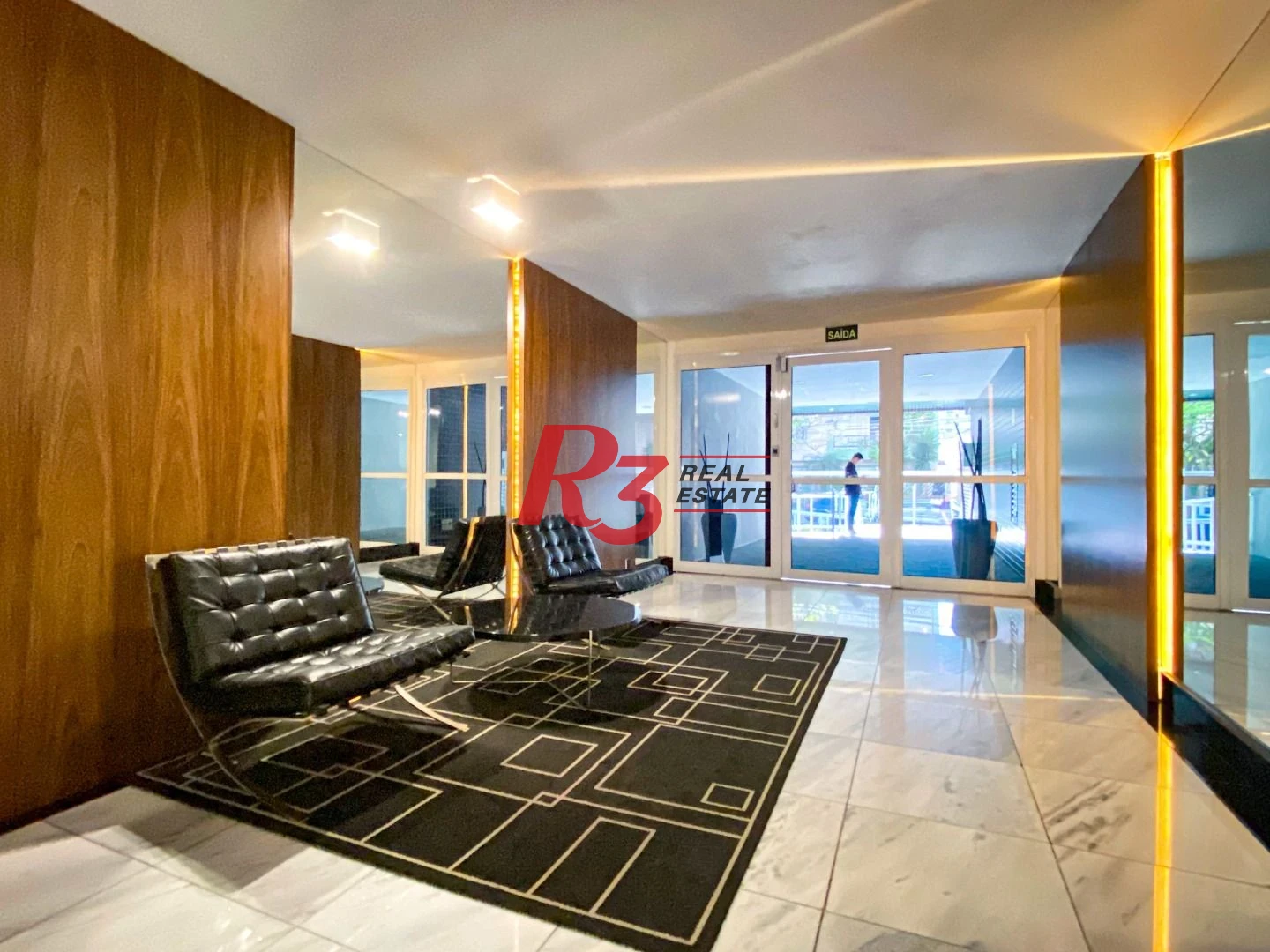Apartamento com 2 dormitórios à venda, 82 m² por R$ 1.020.000,00 - Gonzaga - Santos/SP