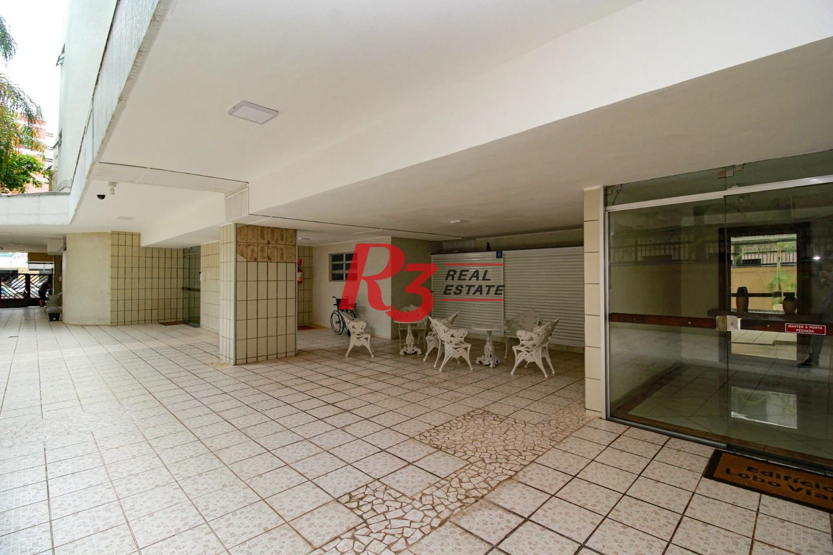 Apartamento com 2 dormitórios à venda, 110 m² por R$ 380.000,00 - Boqueirão - Santos/SP