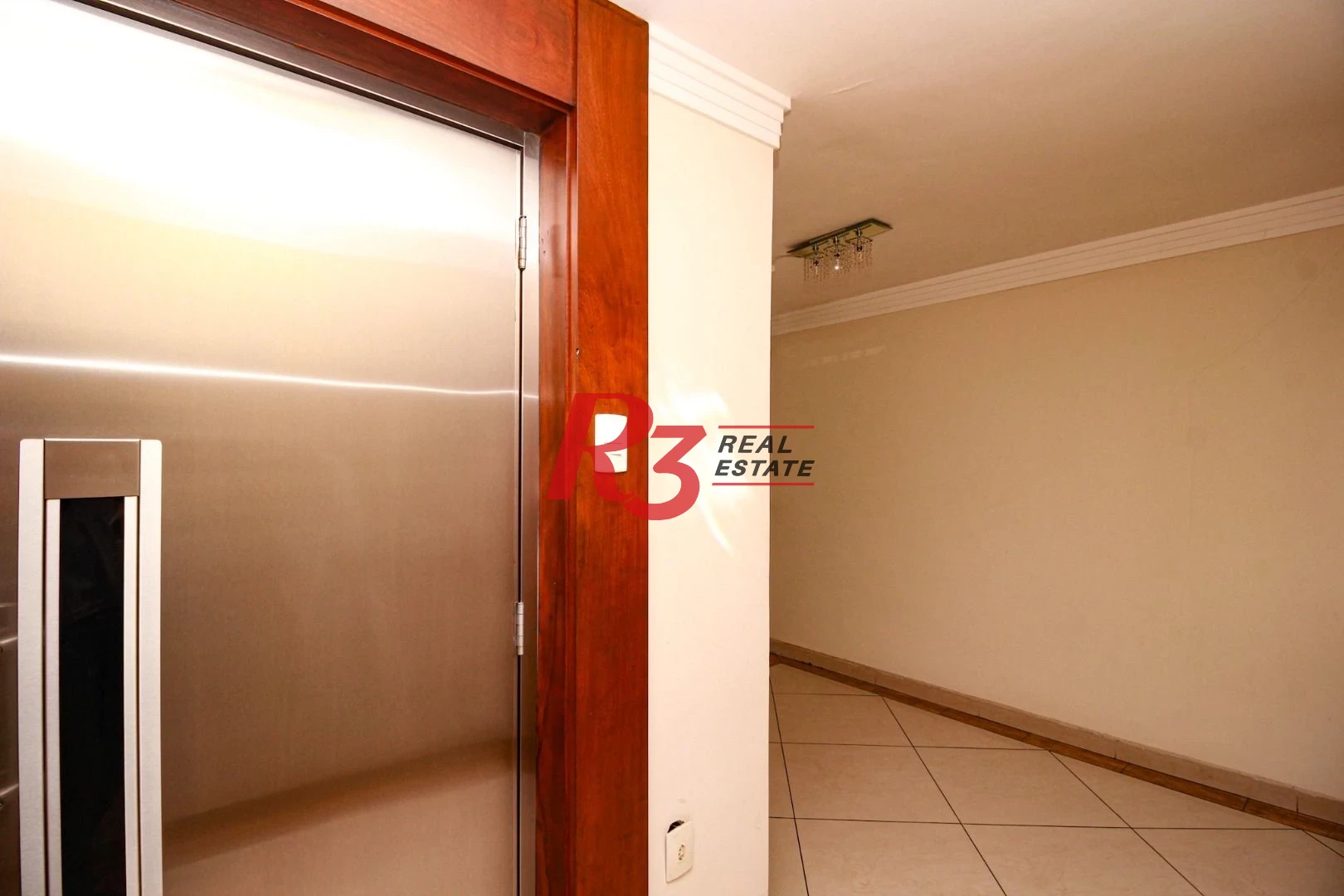 Apartamento com 2 dormitórios à venda, 110 m² por R$ 380.000,00 - Boqueirão - Santos/SP