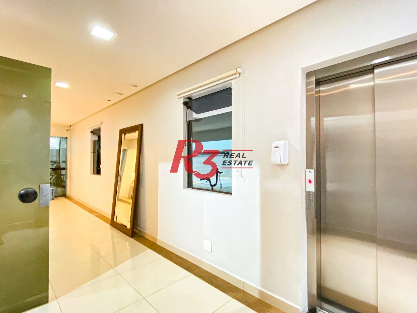 Apartamento com 3 dormitórios à venda, 150 m² por R$ 1.290.000,00 - Pompéia - Santos/SP