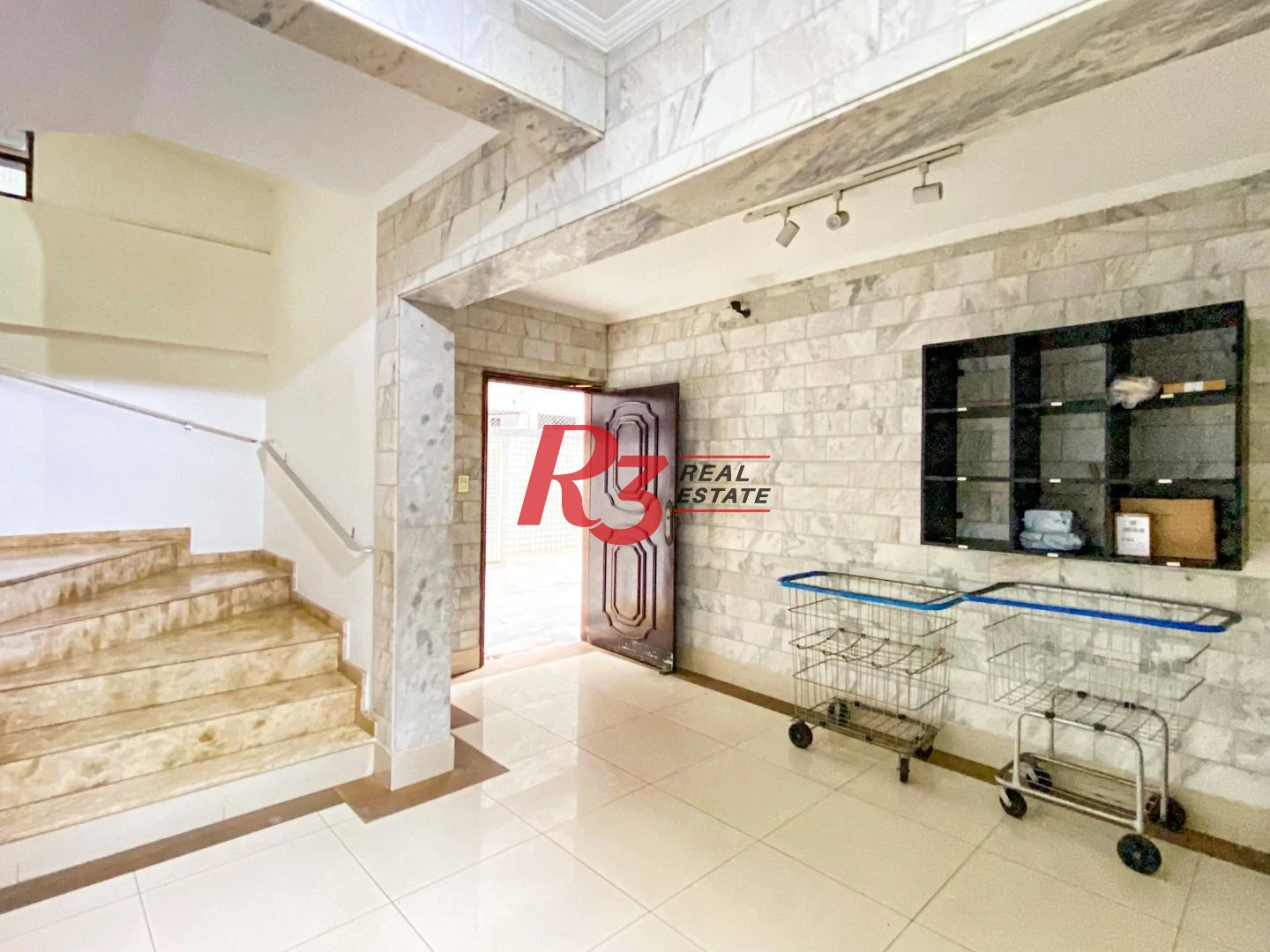 Apartamento com 3 dormitórios à venda, 150 m² por R$ 1.290.000,00 - Pompéia - Santos/SP