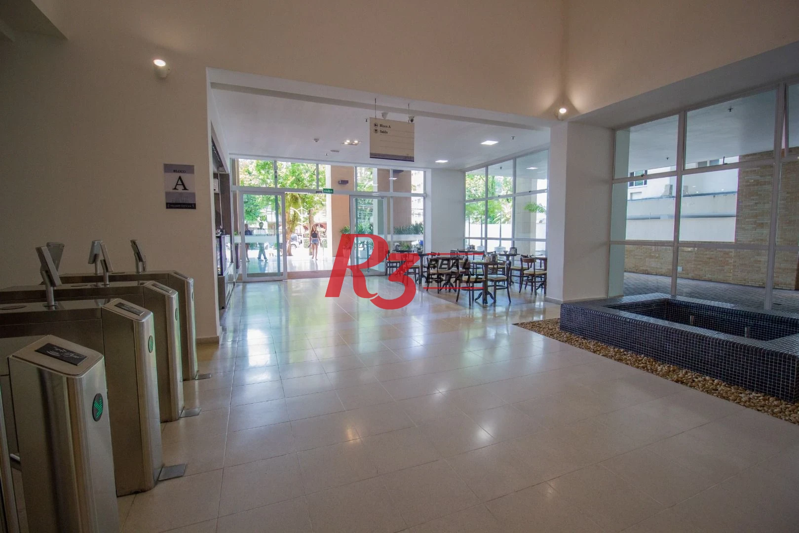Sala, 44 m² - venda por R$ 550.000,00 ou aluguel por R$ 5.000,00/mês - Boqueirão - Santos/SP