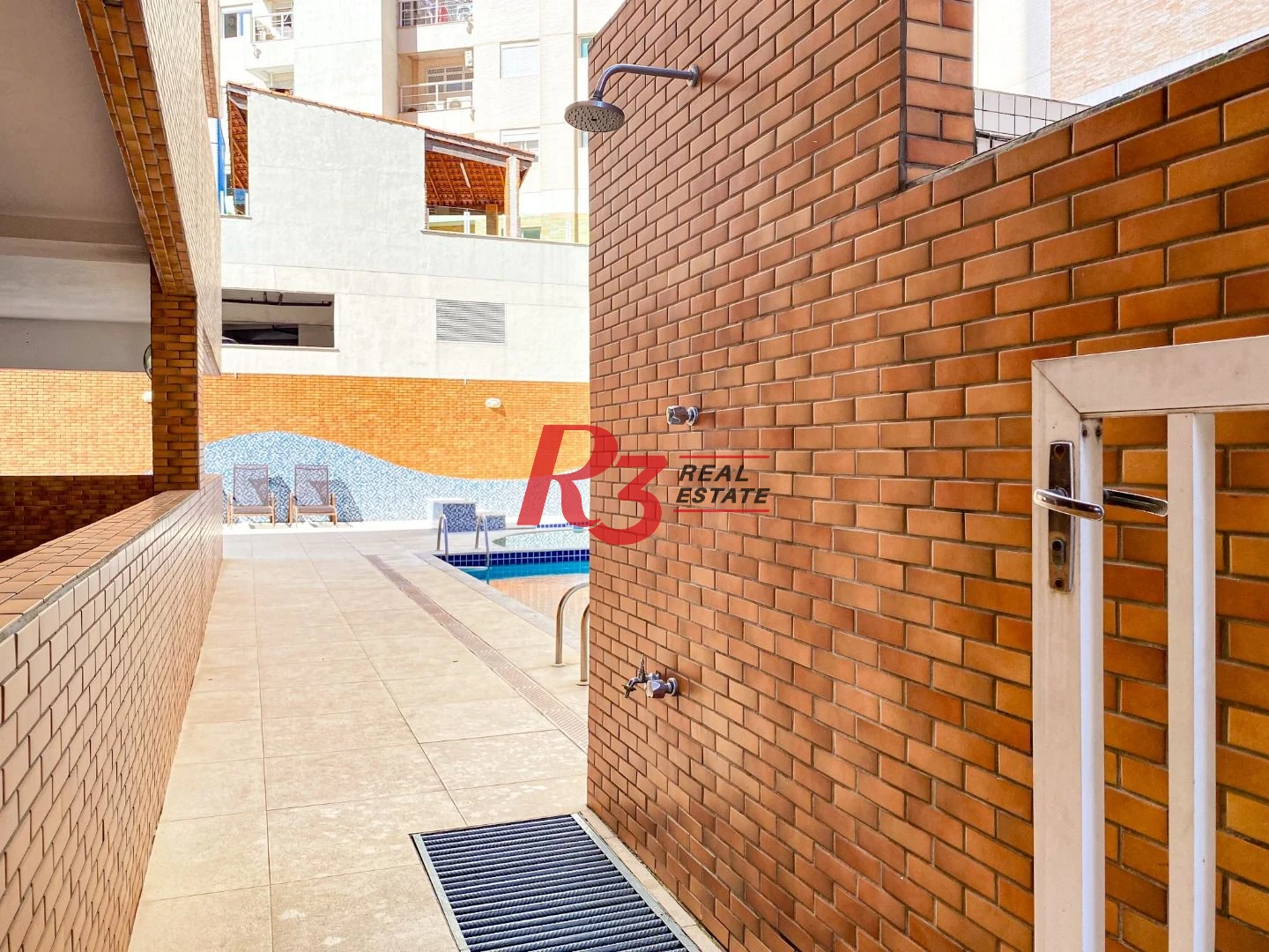 Apartamento com 3 dormitórios à venda, 138 m² por R$ 2.000.000,00 - Embaré - Santos/SP