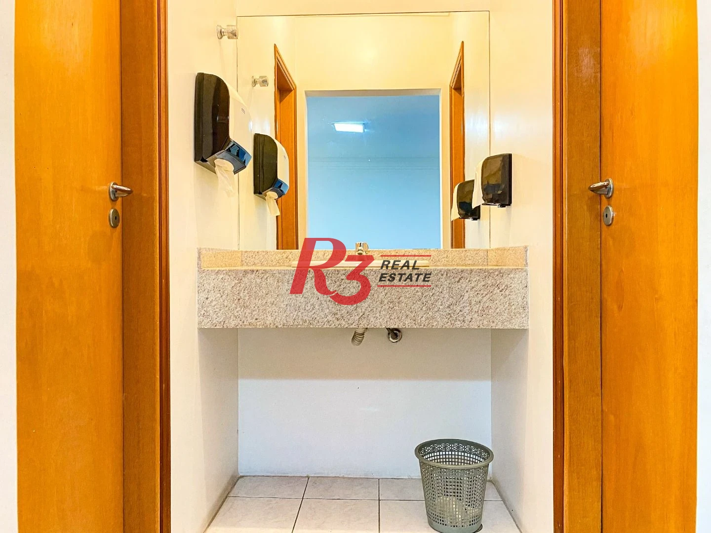 Apartamento com 3 dormitórios à venda, 138 m² por R$ 2.000.000,00 - Embaré - Santos/SP
