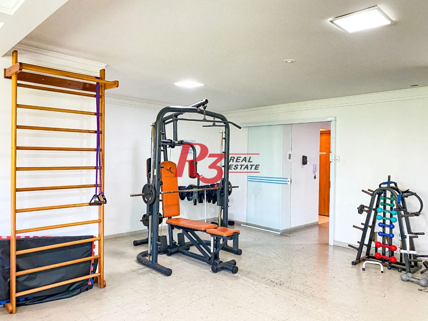 Apartamento com 3 dormitórios à venda, 138 m² por R$ 2.000.000,00 - Embaré - Santos/SP