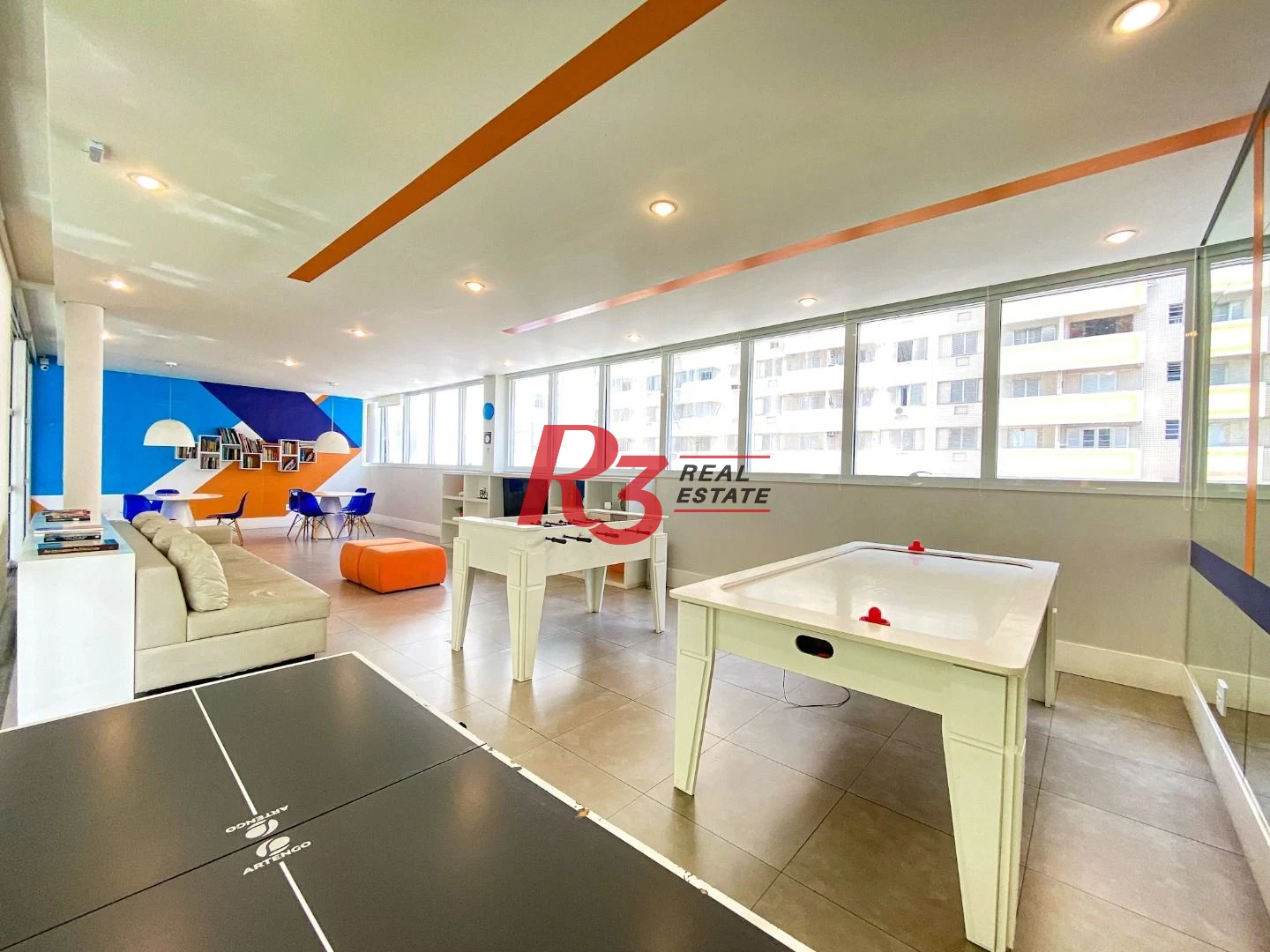 Apartamento com 1 dormitório para alugar, 60 m² por R$ 5.500,00/mês - Pompéia - Santos/SP