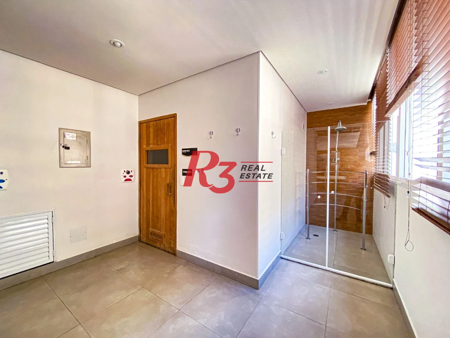 Apartamento com 1 dormitório para alugar, 60 m² por R$ 5.500,00/mês - Pompéia - Santos/SP