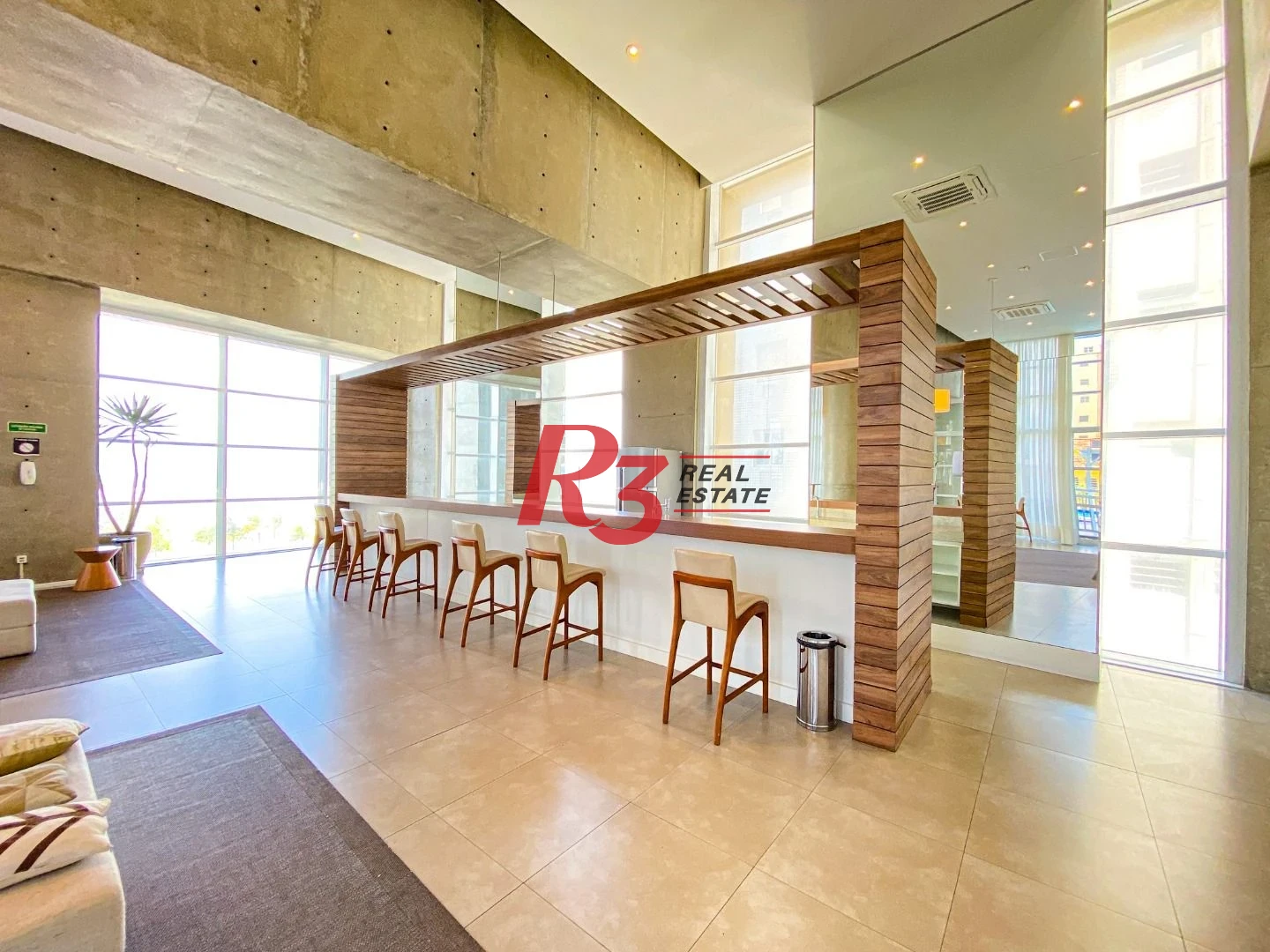 Apartamento com 1 dormitório para alugar, 60 m² por R$ 5.500,00/mês - Pompéia - Santos/SP