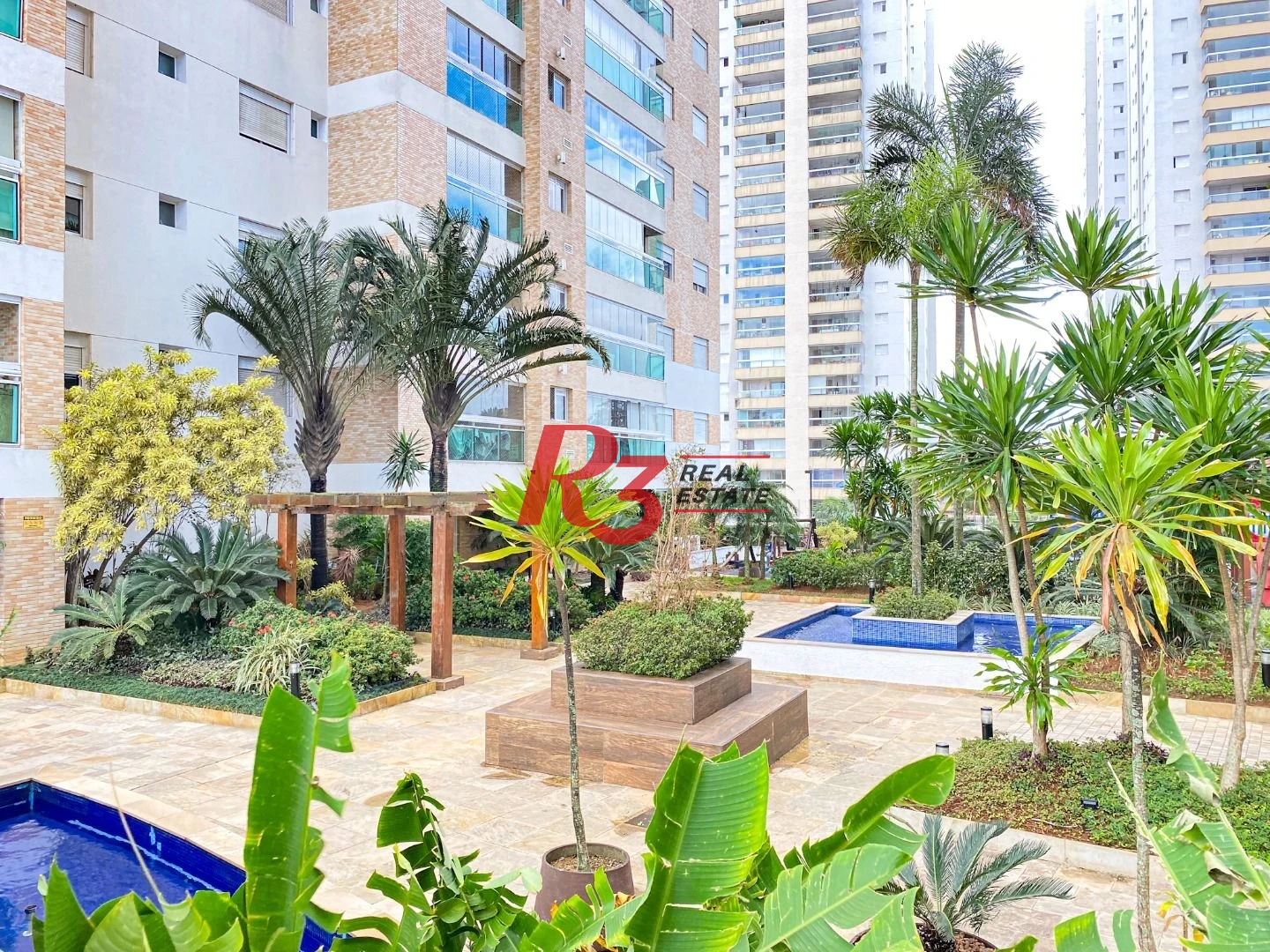 Cobertura com 3 dormitórios à venda, 189 m² por R$ 2.300.000,00 - Ponta da Praia - Santos/SP