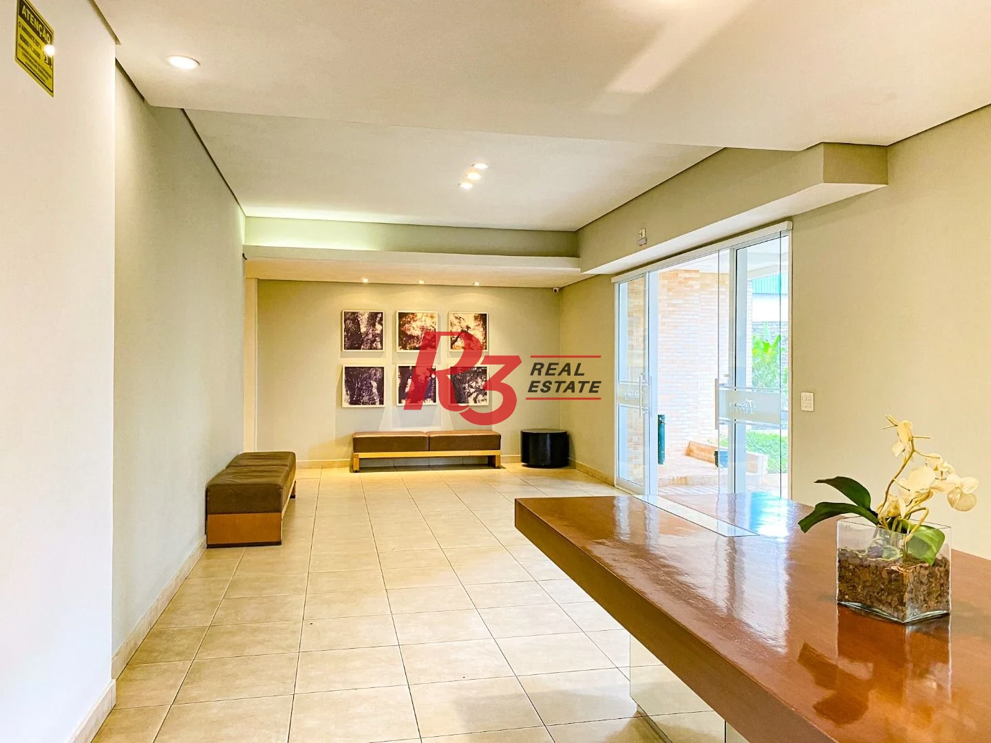 Cobertura com 3 dormitórios à venda, 189 m² por R$ 2.300.000,00 - Ponta da Praia - Santos/SP