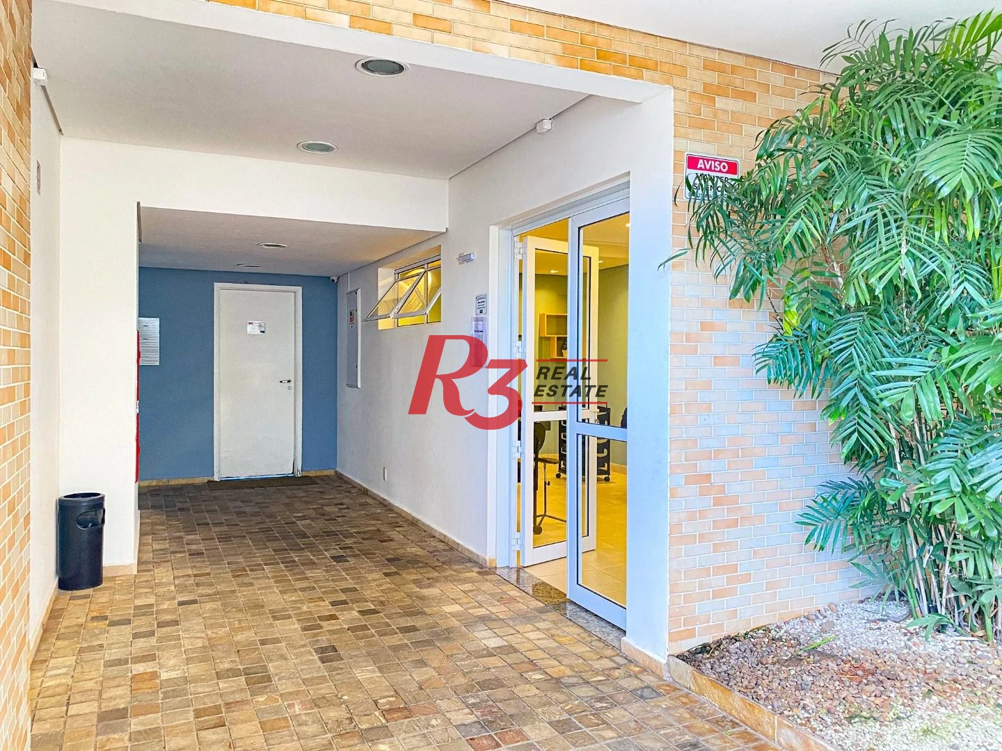 Cobertura com 3 dormitórios à venda, 189 m² por R$ 2.300.000,00 - Ponta da Praia - Santos/SP