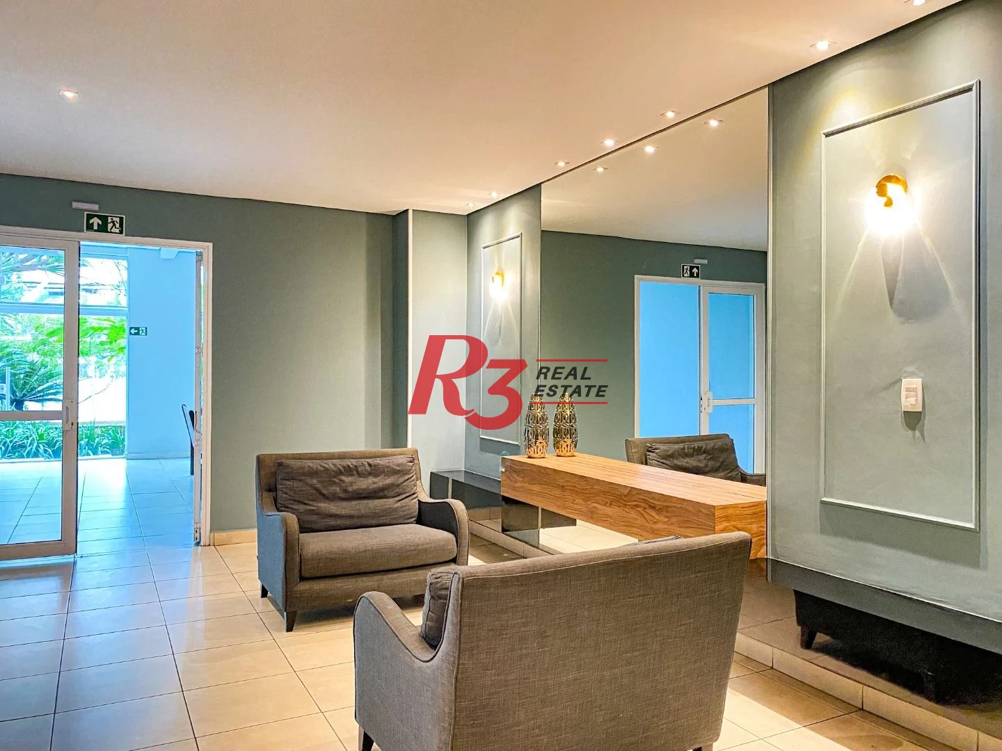 Cobertura com 3 dormitórios à venda, 189 m² por R$ 2.300.000,00 - Ponta da Praia - Santos/SP