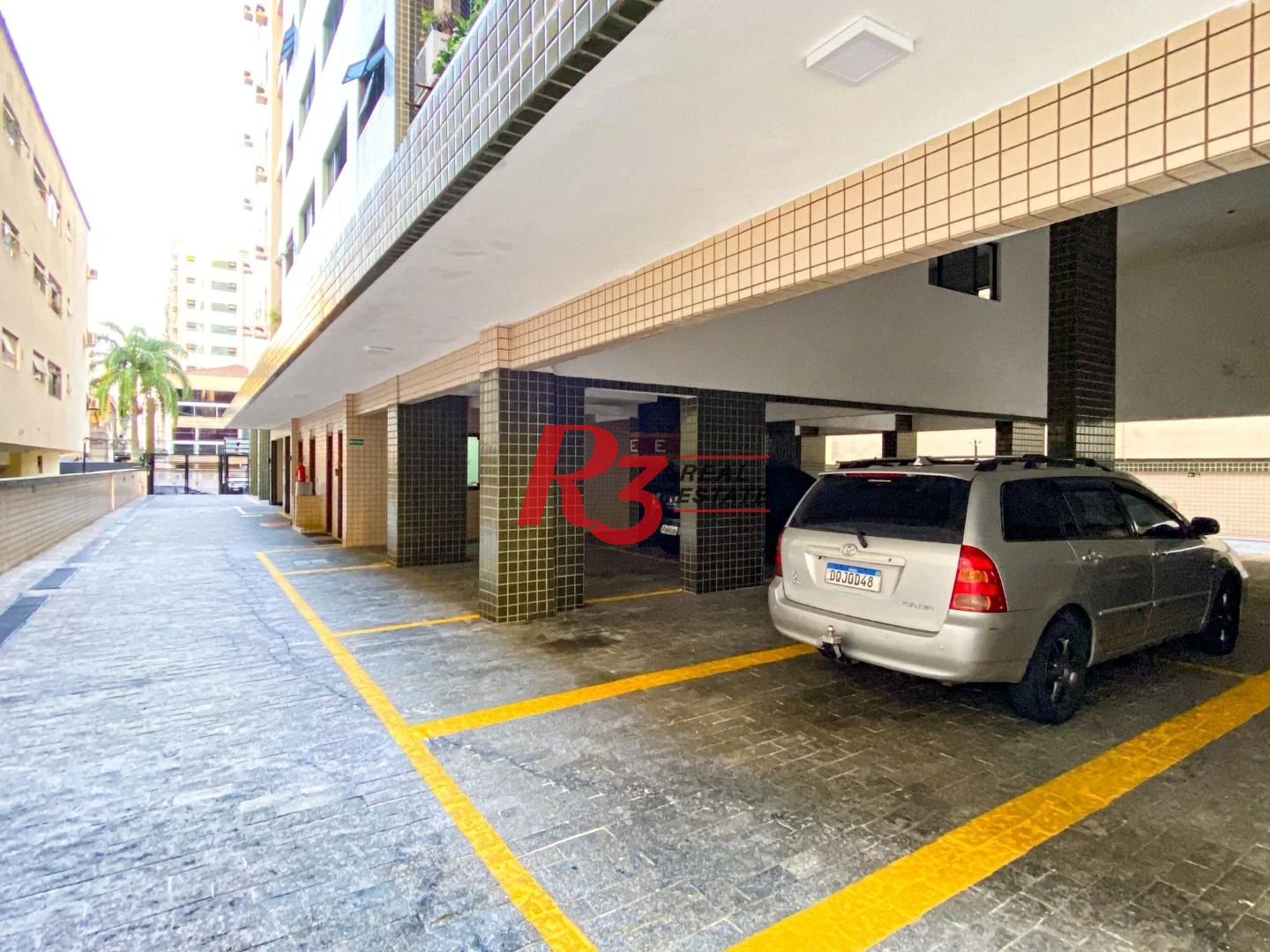 Cobertura com 1 dormitório à venda, 197 m² por R$ 1.500.000,00 - Gonzaga - Santos/SP