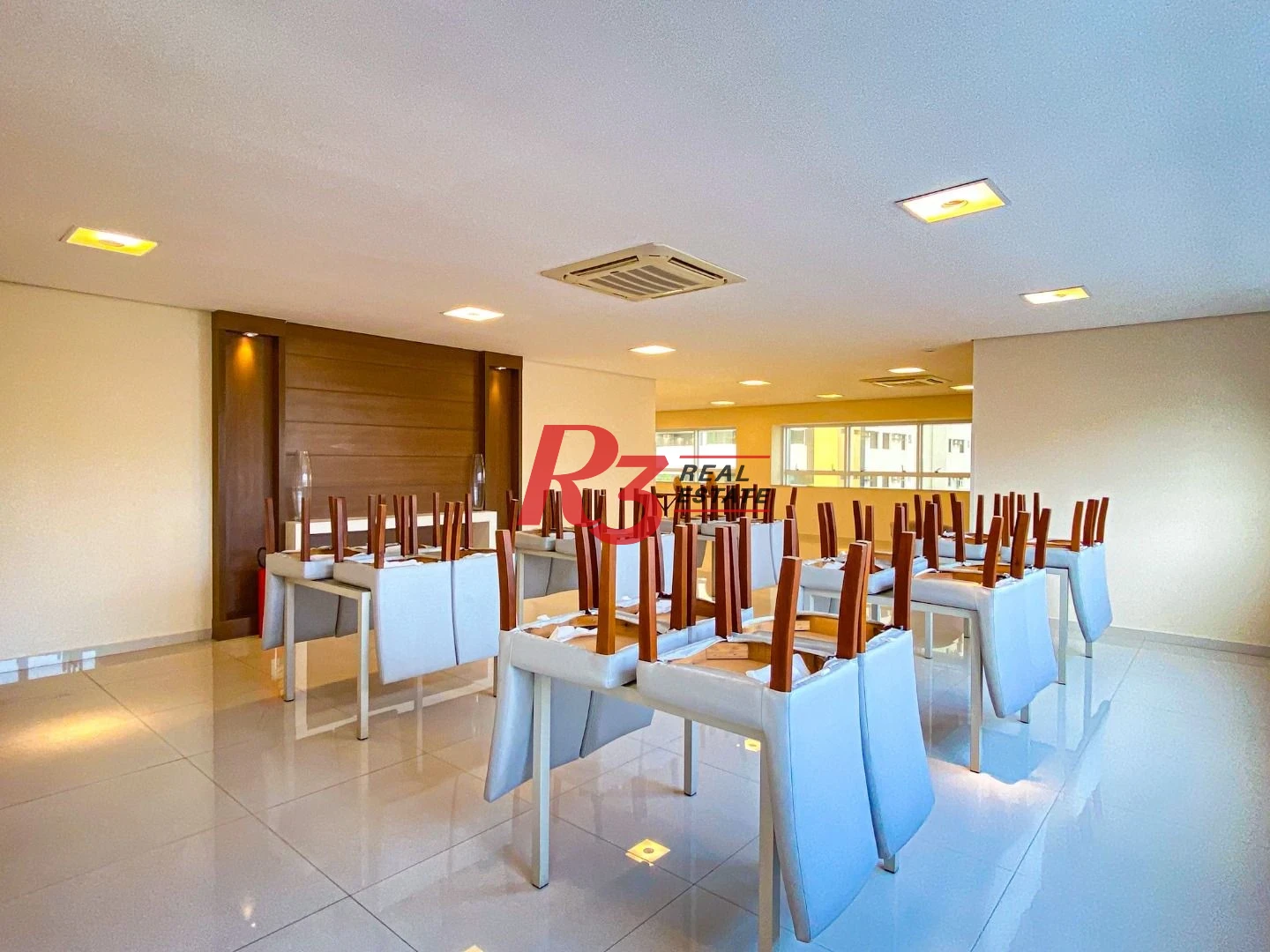Venda apartamento com 3 dormitórios à venda, 207 m² por R$ 2.390.000 - Pompéia - Santos/SP