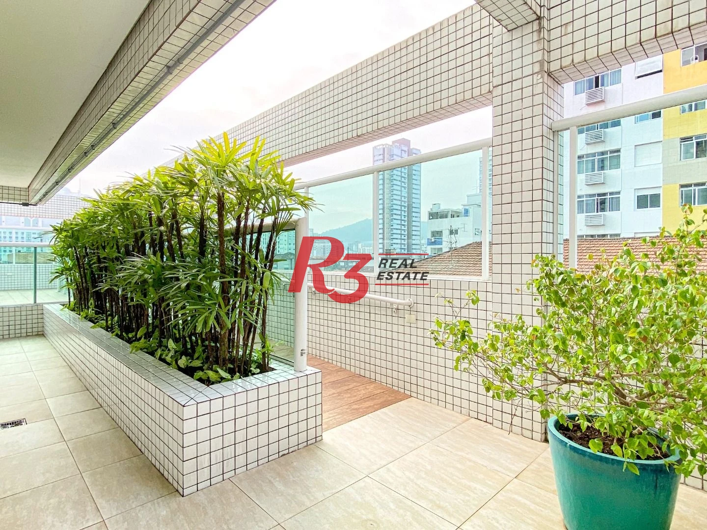 Venda apartamento com 3 dormitórios à venda, 207 m² por R$ 2.390.000 - Pompéia - Santos/SP