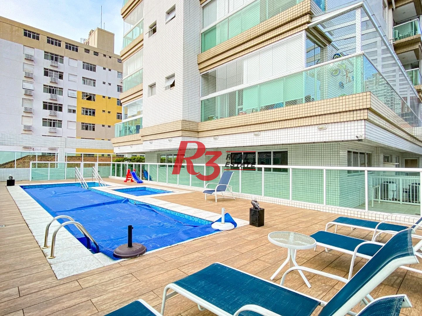 Venda apartamento com 3 dormitórios à venda, 207 m² por R$ 2.390.000 - Pompéia - Santos/SP