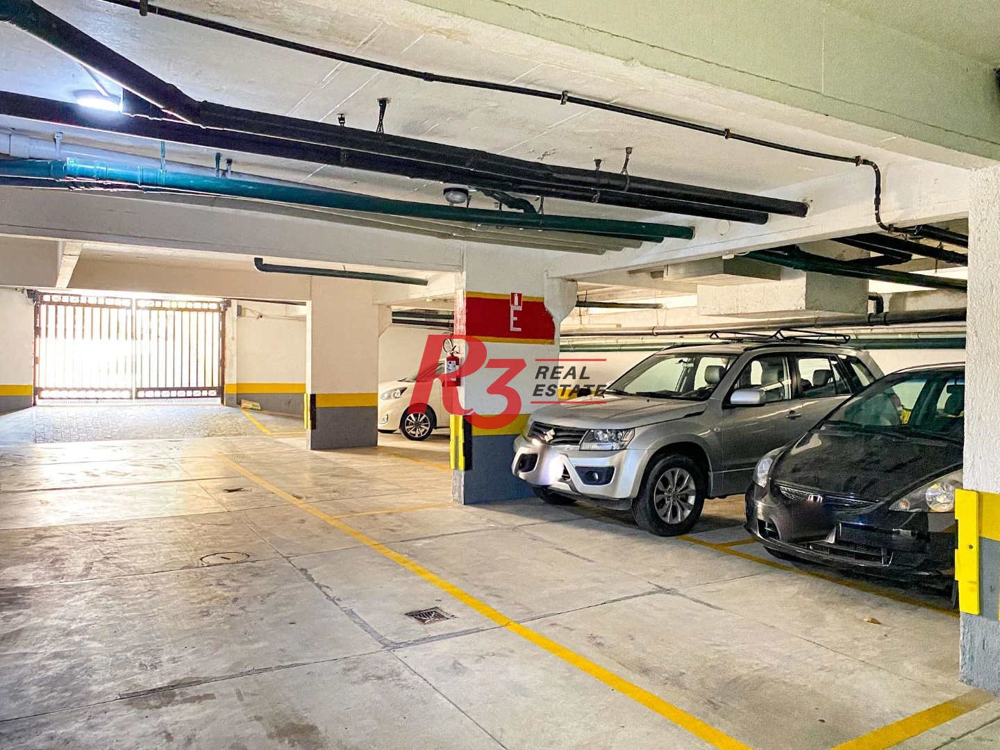 Cobertura com 4 suítes à venda na Vila Rica, 440 m² por R$ 8.000.000 - Santos/SP