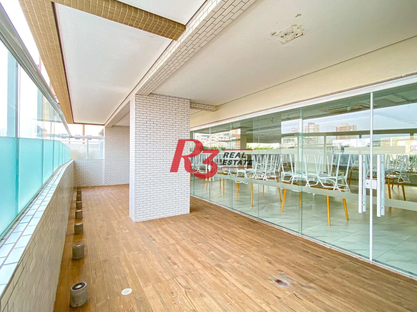Apartamento com 2 dormitórios à venda, 85 m² por R$ 950.000,00 - Marapé - Santos/SP