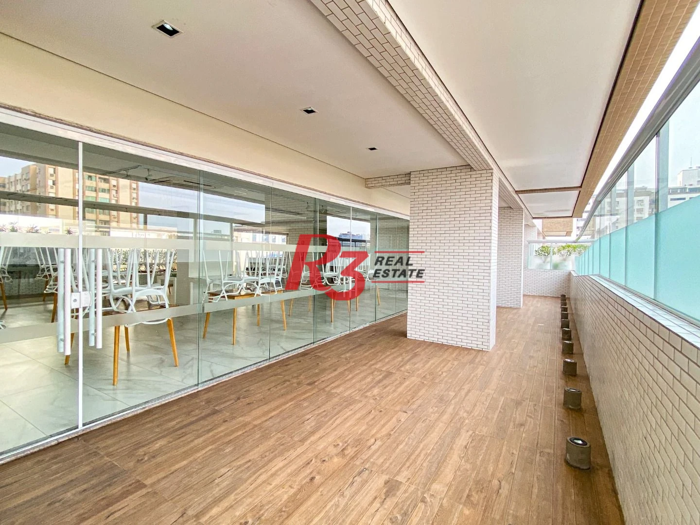 Apartamento com 2 dormitórios à venda, 85 m² por R$ 950.000,00 - Marapé - Santos/SP