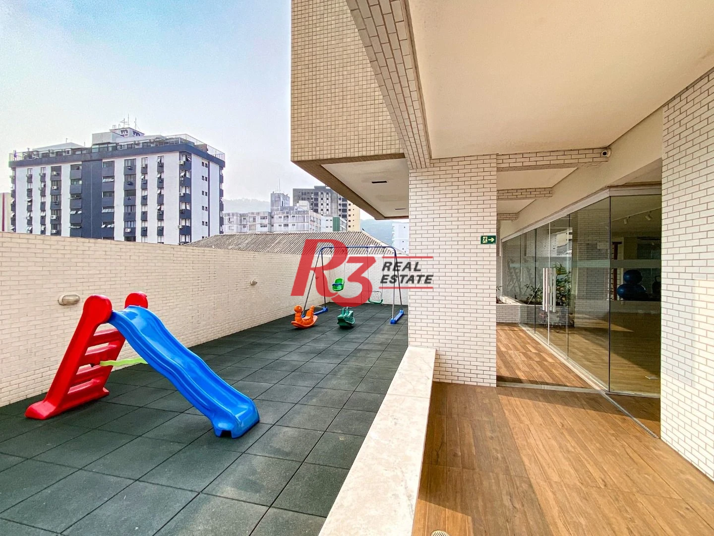 Apartamento com 2 dormitórios à venda, 85 m² por R$ 950.000,00 - Marapé - Santos/SP