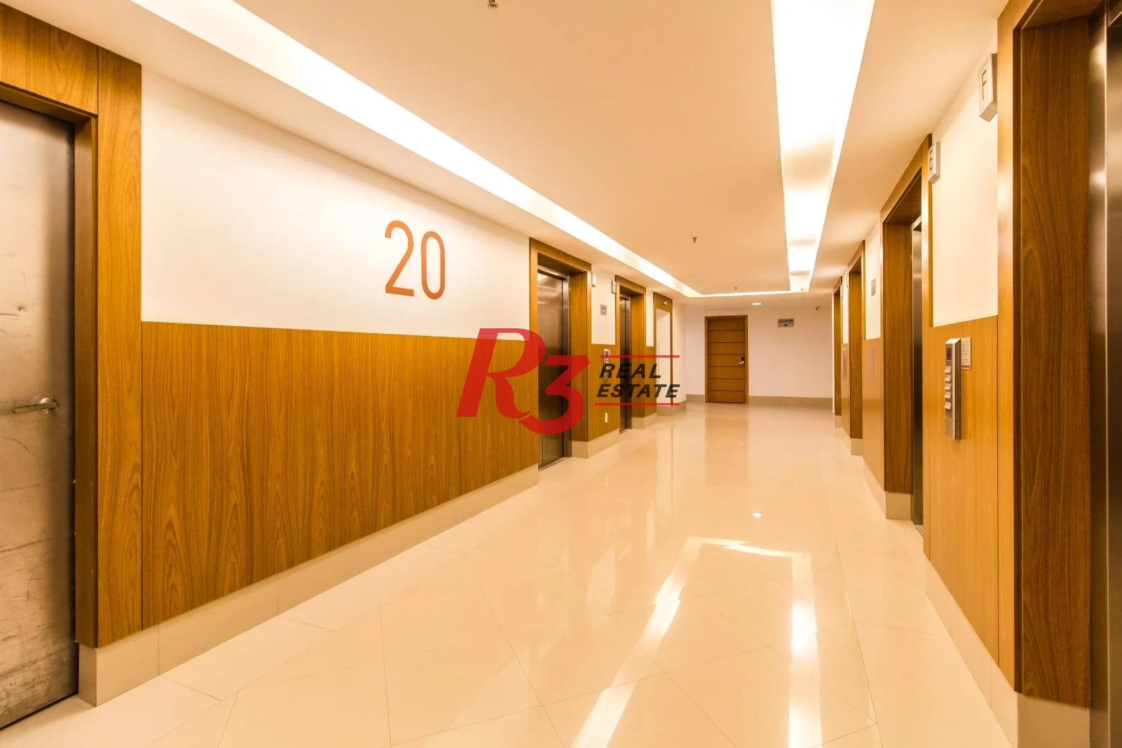 Sala, 395 m² - venda por R$ 2.130.000,00 ou aluguel por R$ 20.000,00/mês - Centro - Santos/SP