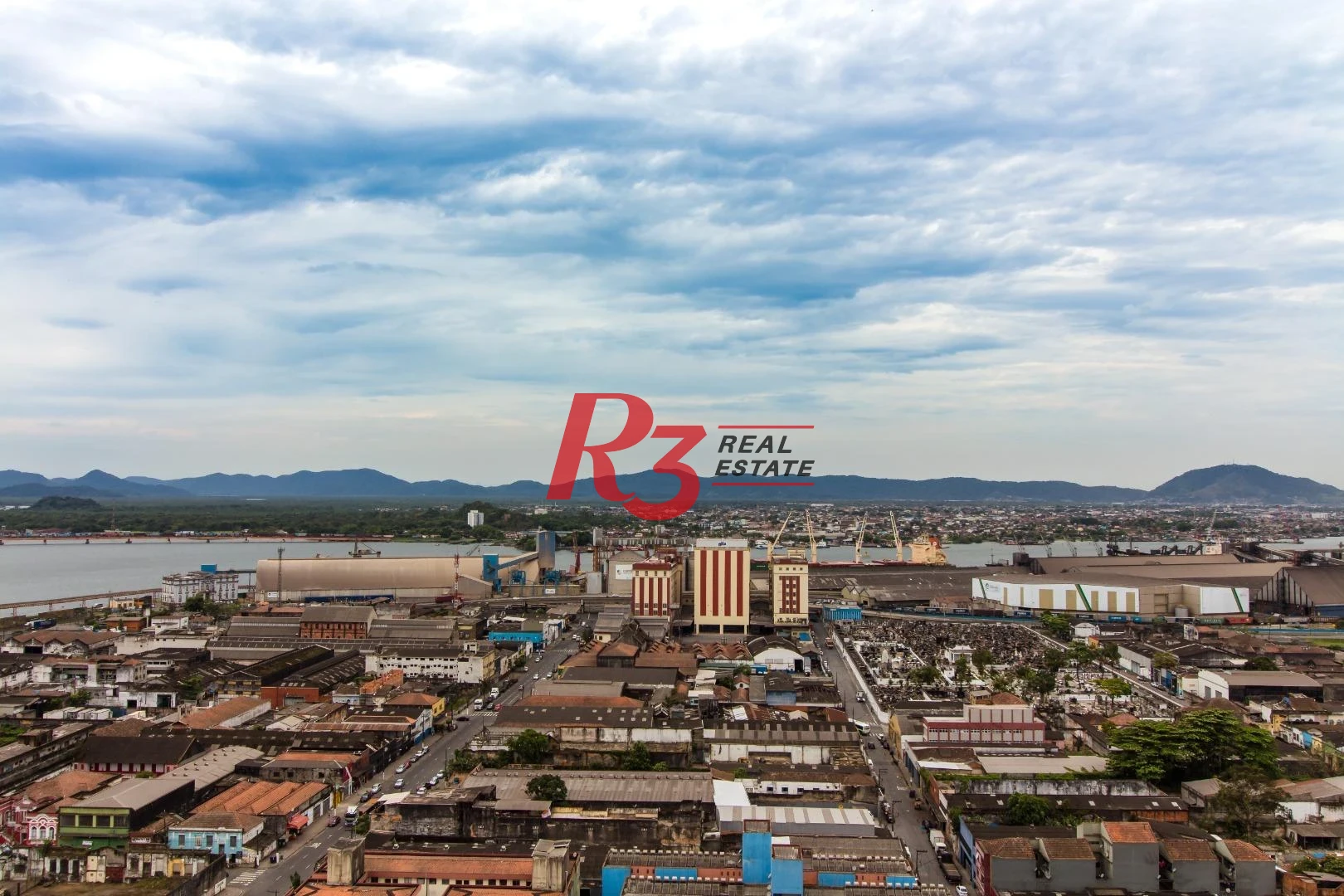 Sala, 395 m² - venda por R$ 2.130.000,00 ou aluguel por R$ 20.000,00/mês - Centro - Santos/SP