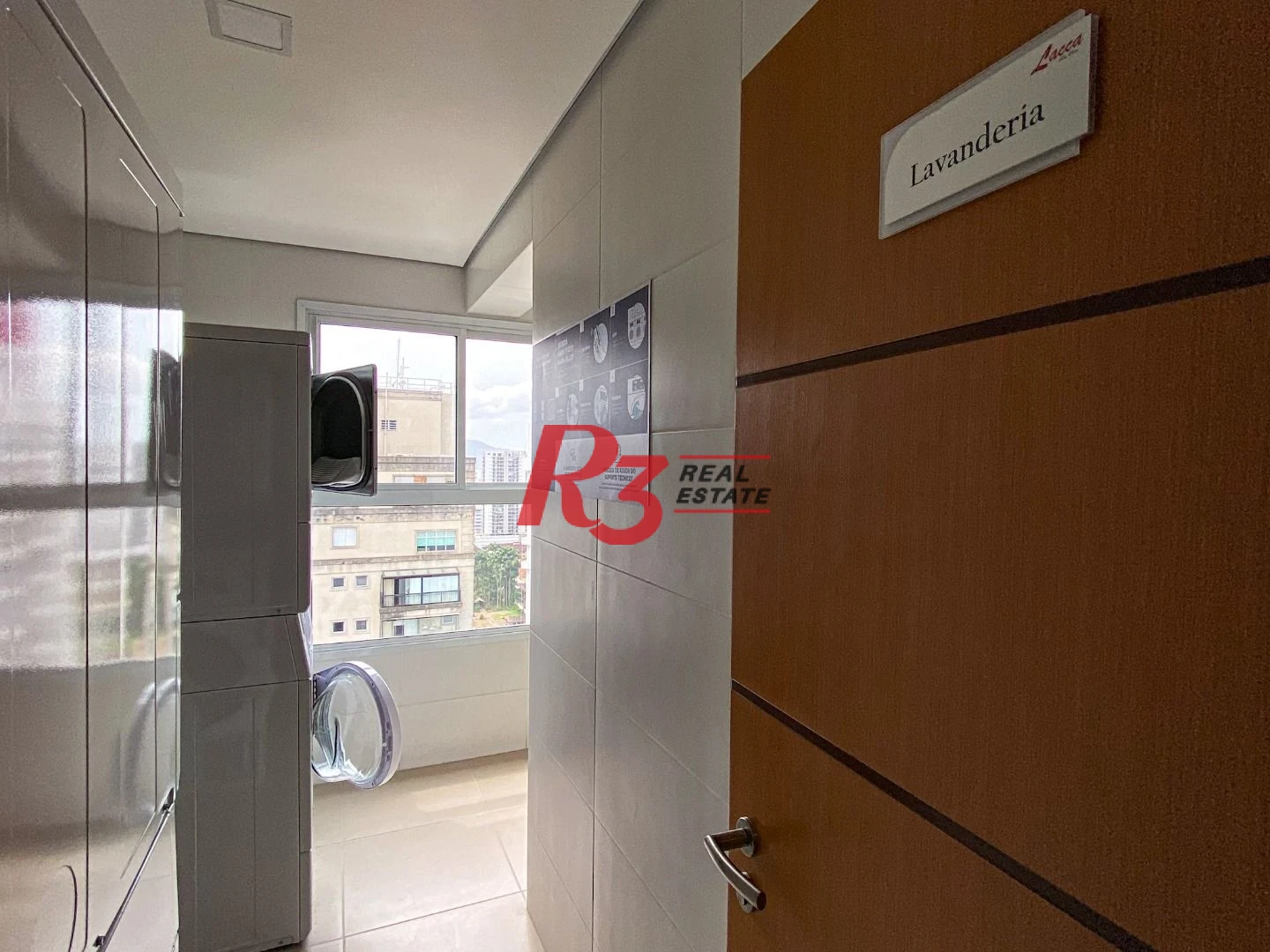 Apartamento com 2 dormitórios para alugar, 65 m² por R$ 6.300/mês - Vila Rica - Santos/SP
