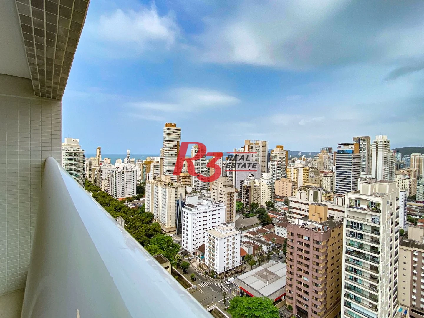 Apartamento com 2 dormitórios para alugar, 65 m² por R$ 6.300/mês - Vila Rica - Santos/SP