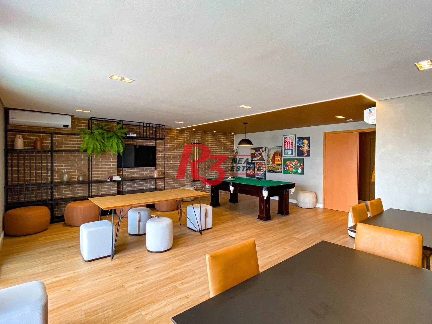 Apartamento com 2 dormitórios para alugar, 65 m² por R$ 6.300/mês - Vila Rica - Santos/SP