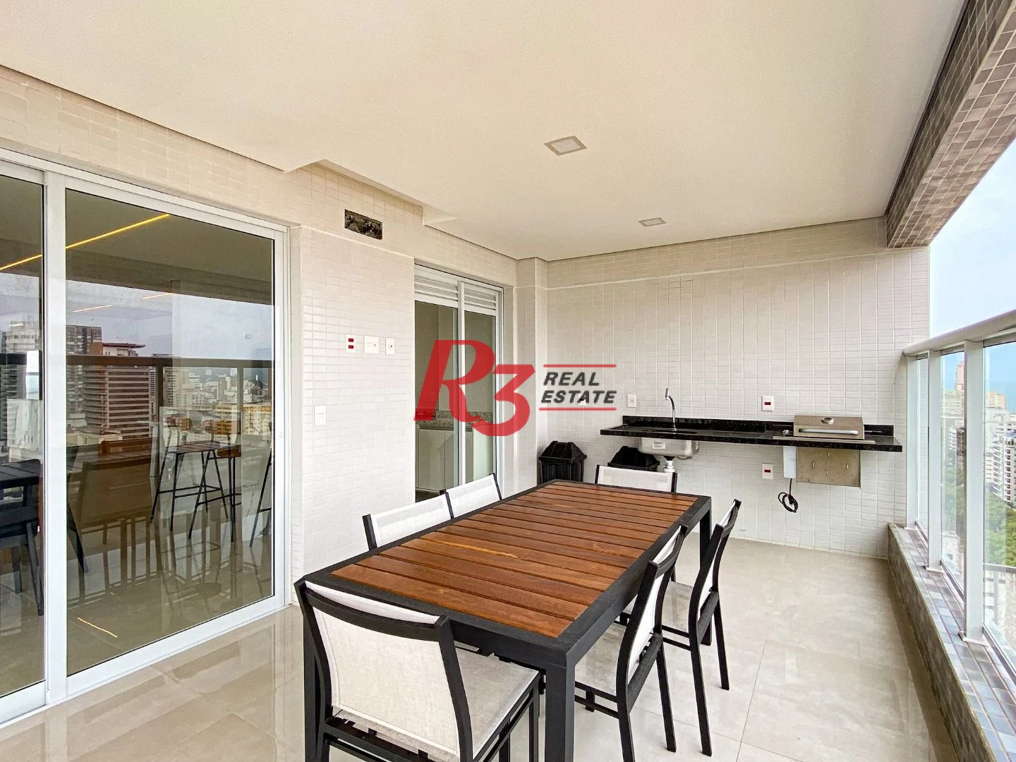 Apartamento com 2 dormitórios para alugar, 65 m² por R$ 6.300/mês - Vila Rica - Santos/SP