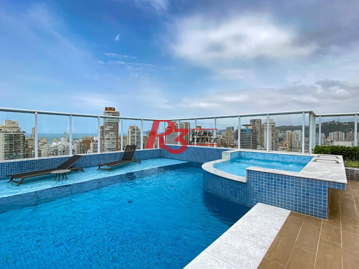 Apartamento com 2 dormitórios para alugar, 65 m² por R$ 6.300/mês - Vila Rica - Santos/SP