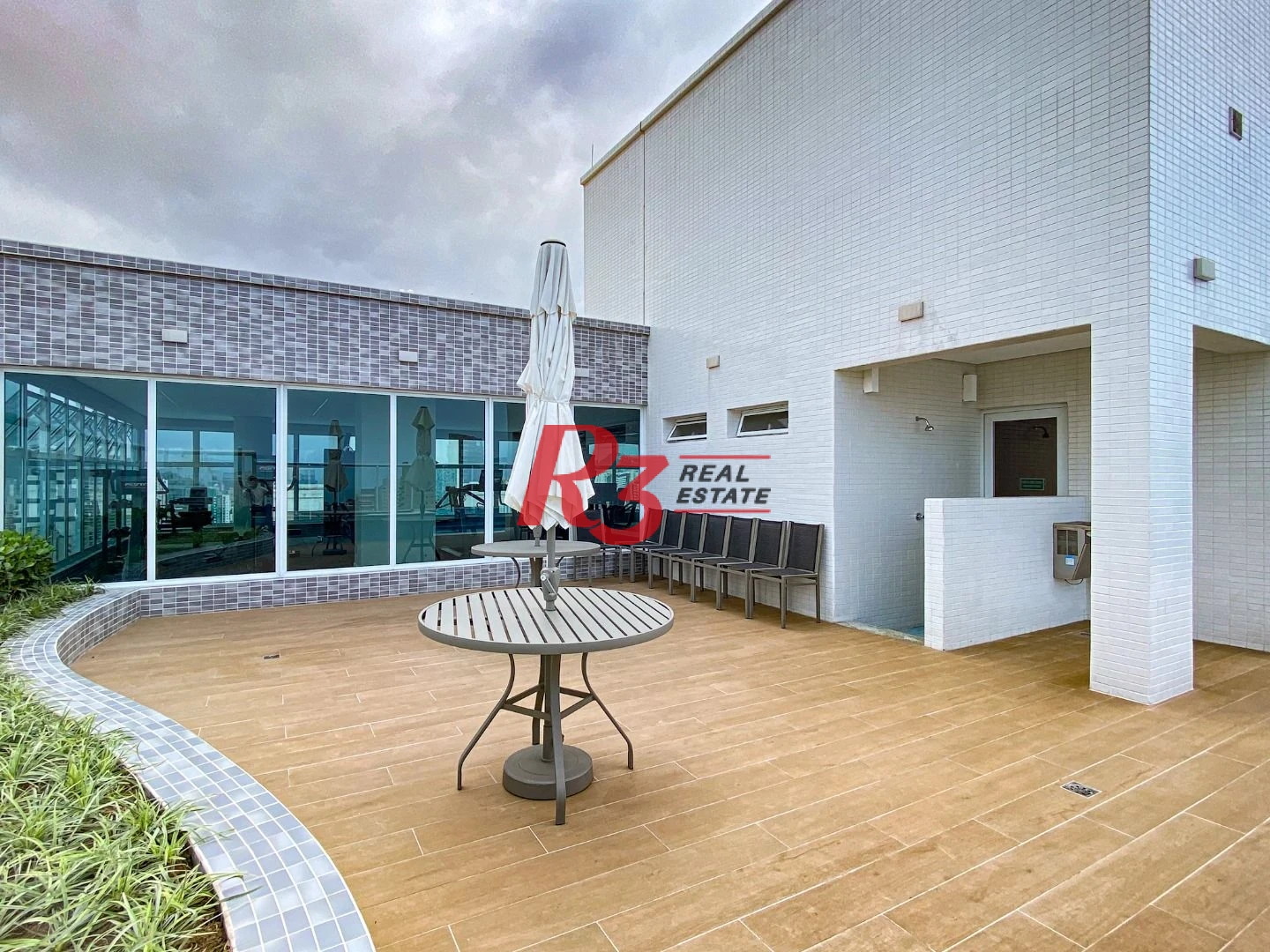 Apartamento com 2 dormitórios para alugar, 65 m² por R$ 6.300/mês - Vila Rica - Santos/SP